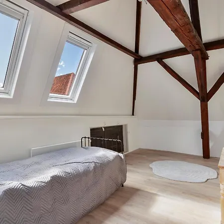 Apartment De Kleine Lantaarn