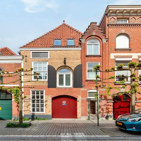 De Kleine Lantaarn *